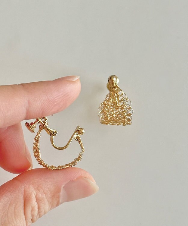 CASUMINO 【手編み/K14gf】leaf earrings イヤリング gold