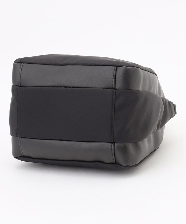 Y'SACCS スクエアすっきりトート SSサイズ ブラック