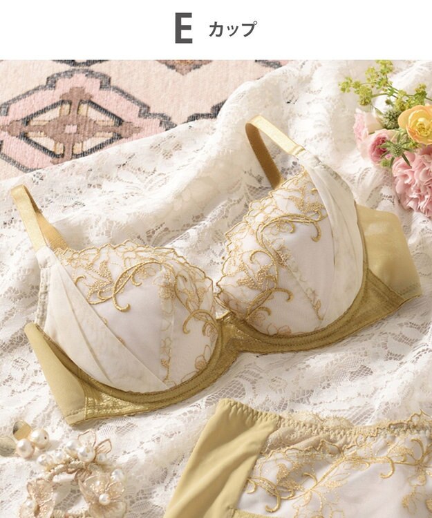 Wing 【エアリーソフトブラ】　ふんわりエアリーな着用感　脇から背中すっきり　ウイング／ワコール　KB2202 カラシ