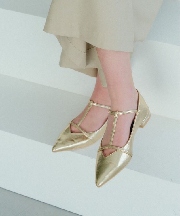 YECCA VECCA メリージェーンTストラップパンプス Gold