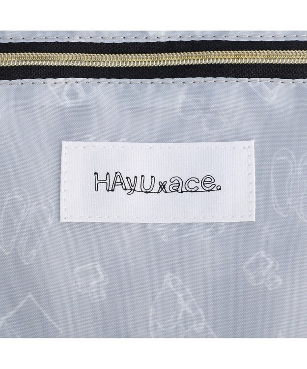 ACE BAGS & LUGGAGE HAyU × ace. トラベルポーチ Mサイズ 猫柄 17822 アイボリー