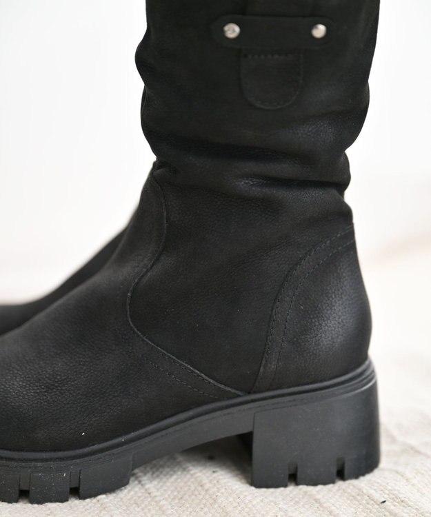 Pointer 本革ミドル丈ブーツ ブラック