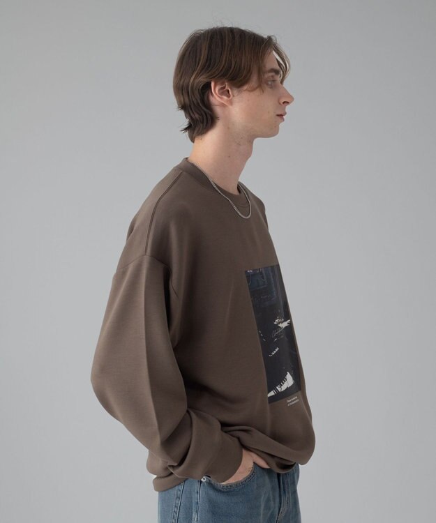 WEGO 【ユニセックス着用ITEM/2点SET/MLサイズ展開】アクセ付きフォトグラフィックプルオーバー ブラウン