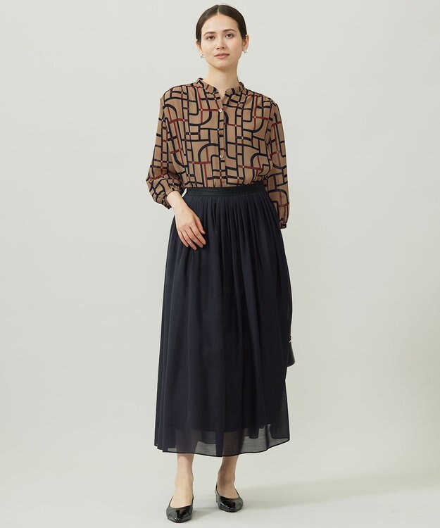 自由区 ジオメトリックレトロプリント ブラウス ベージュベース