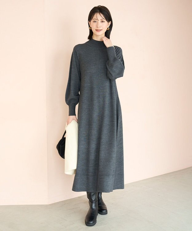 UNFILO L フレア ニットワンピース チャコール