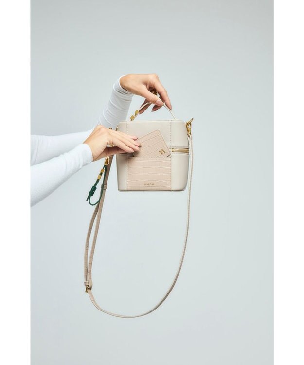 style code 【VerdeVari/ヴェルデヴァリ】バニティバッグ グレージュ