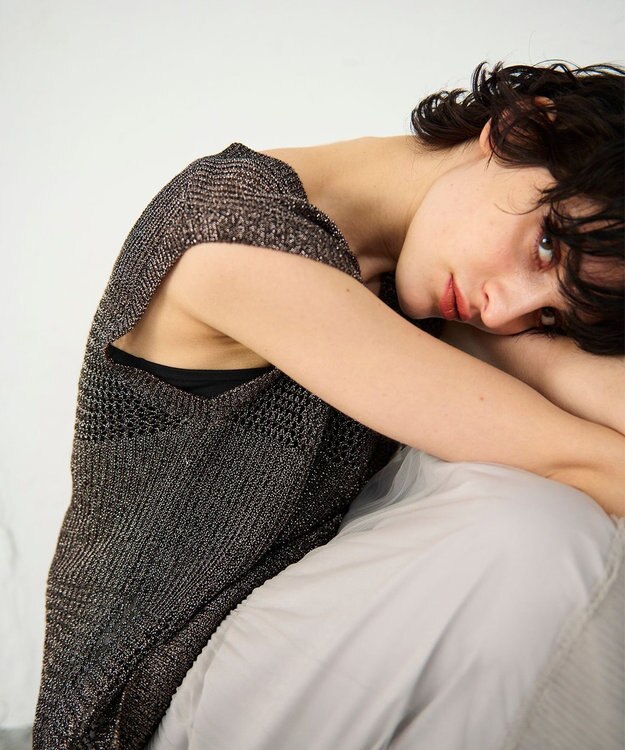 GRACE CONTINENTAL ラメメッシュニットトップ ゴールド