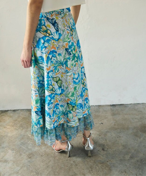 GRACE CONTINENTAL フラワーガーデンプリントスカート ブルー