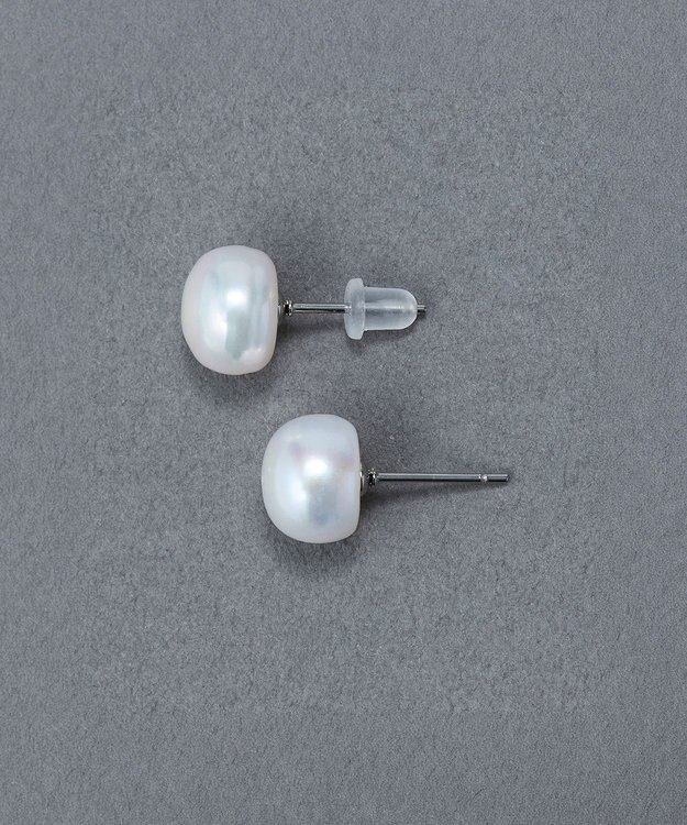 Phoebe 〈金属アレルギー対応〉シェルパール クラシックスタッドピアス 　0.8mmパール ホワイト