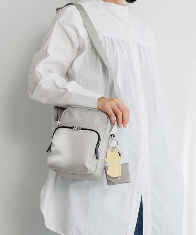 ACE BAGS & LUGGAGE HAyU × ace. フィカス ショルダーバッグ 19101 ハユ ライトグレー