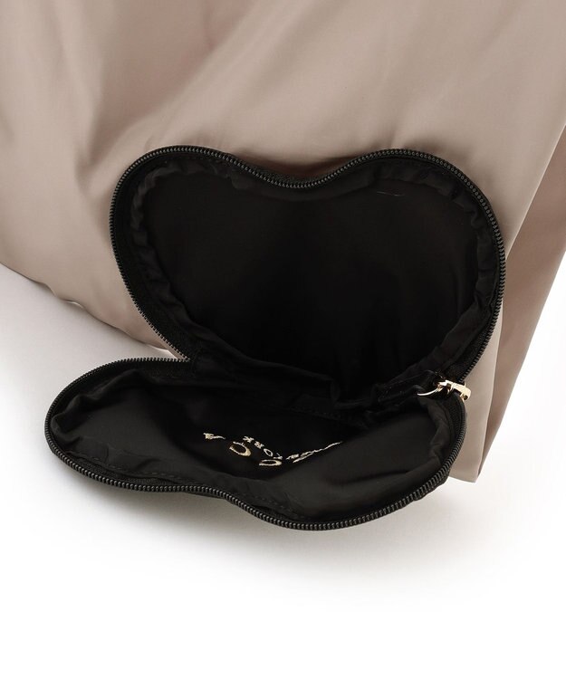 TOCCA 【八木アリサさん着用】【WEB＆一部店舗限定・A4サイズ対応】AVEC CUORE ECOBAG エコバッグ ブラウン系