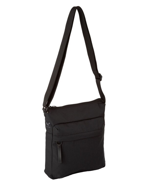 ACE BAGS & LUGGAGE World Traveler ミラ ショルダーバッグ  17531 ワールドトラベラー ブラック
