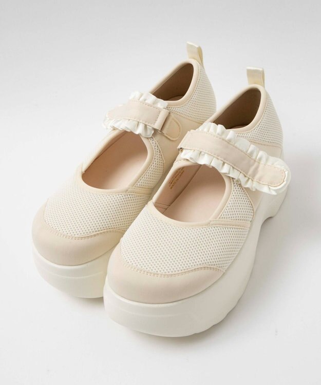 WEGO フリルベルクロシューズ ホワイトアイボリー