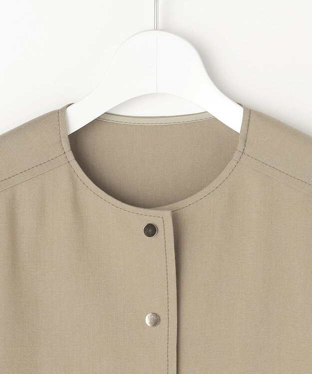 自由区 【セットアップ対応】リネンストレッチノーカラー ジャケット カーキ