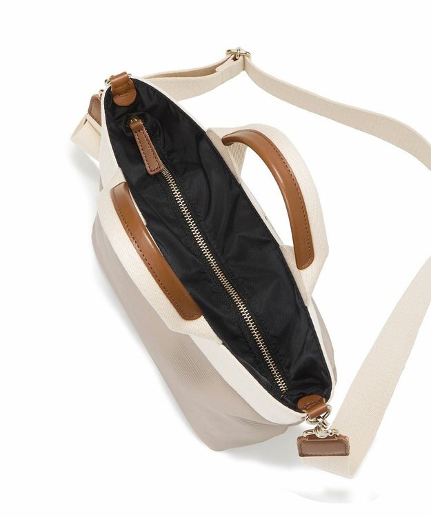 TOPKAPI 【Breath TOPKAPI】RIPPLE リプル ファスナー付 ショルダーバッグ S ペールベージュ