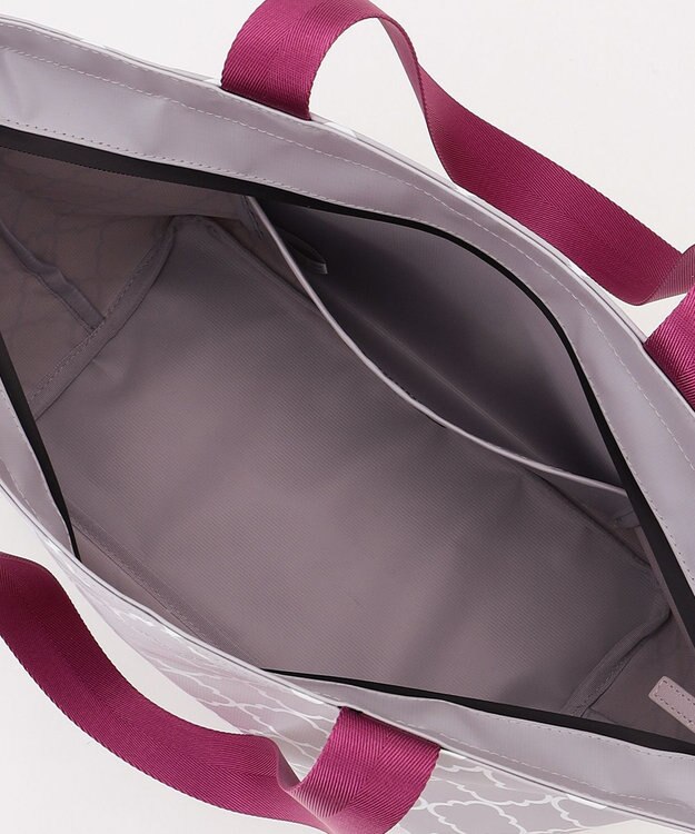 TOCCA 【A4サイズ対応・撥水】CHECKER CLOVER RAIN BAG レインバッグ ライトグレー系