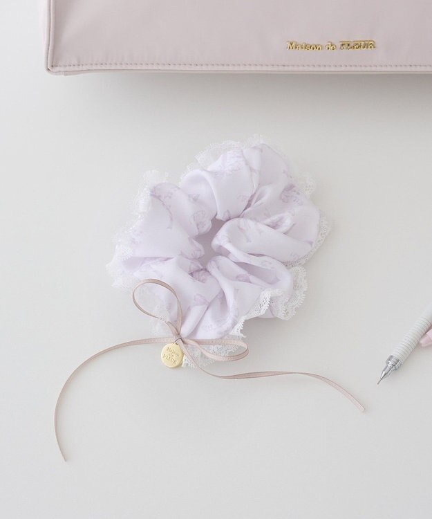 Maison de FLEUR すずらんプリントシュシュ Grayish Pink