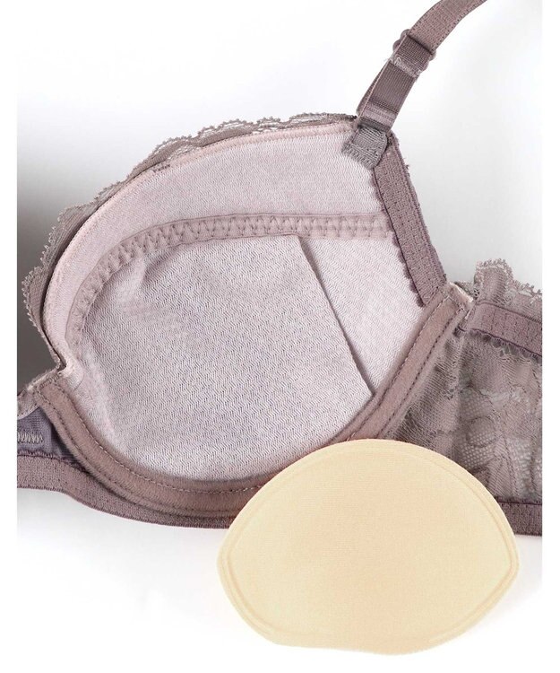 une nana cool リボンブラレース　胸もとフィットながもち～動いてもキレイはつづく～ ブラウン