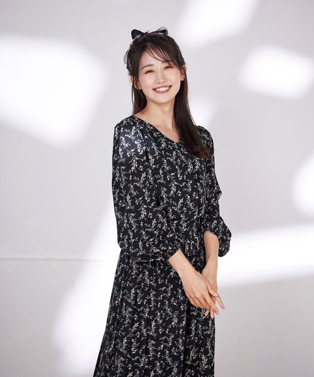 Tiaclasse L 【洗える・新色追加】パフスリーブプリーツワンピース ネイビー