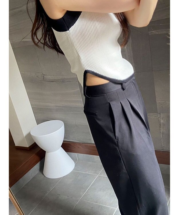 Green Parks デザインヘム配色ニットタンクトップ Off White