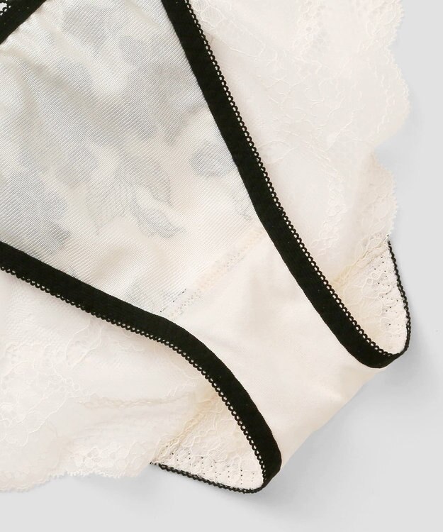 San-ai Resort（三愛水着楽園） エレガントコレクション 【2412】 バックレースショーツ 【northerly】 アイボリー