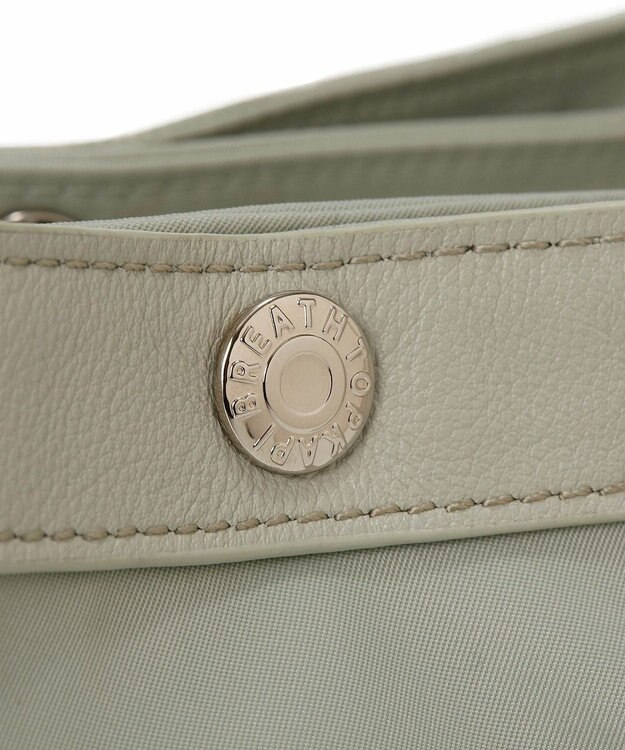 TOPKAPI 【Breath TOPKAPI】防水ナイロン レザーコンビ ショルダーバッグ ミントグリーン