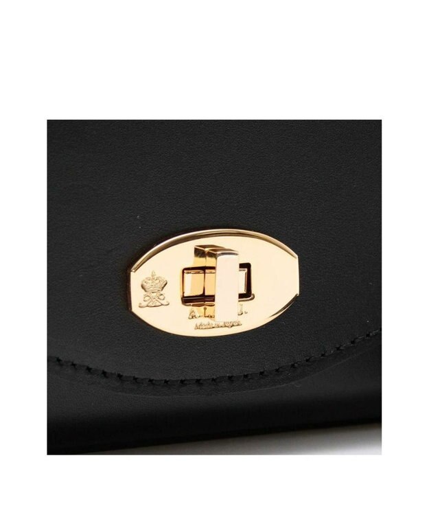 A.D.M.J. 【牛革】ヴィッテリアルマスクエアショルダー NE