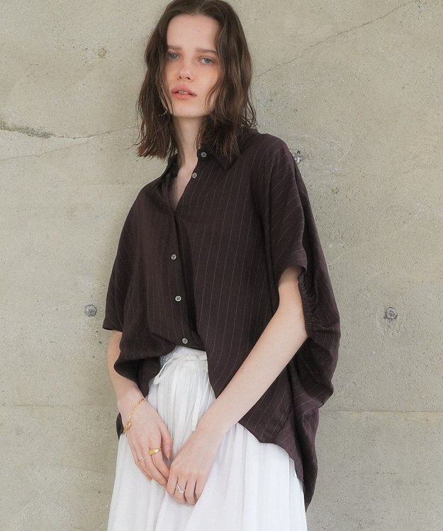 YECCA VECCA ストライプ柄シャツ Brown