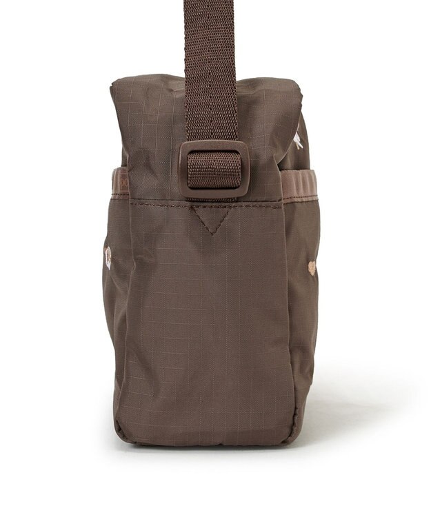 LeSportsac DANIELLA CROSSBODY/バニーエンブロイダリー バニーエンブロイダリー