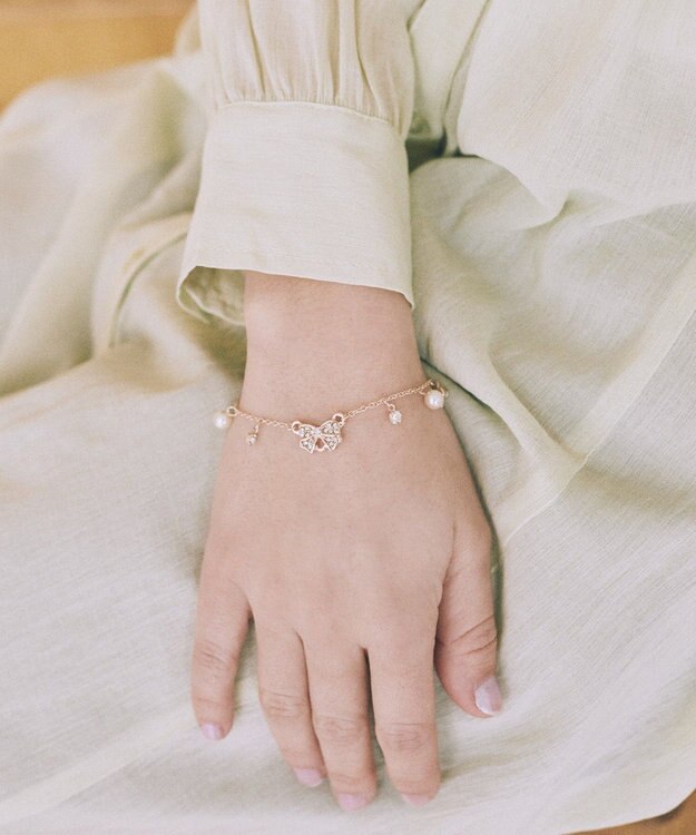 Maison de FLEUR リボンパールブレスレット Pink Gold