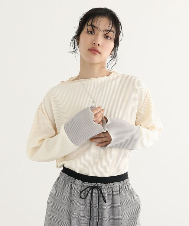 Green Parks プリーツ袖配色プルオーバー Ivory