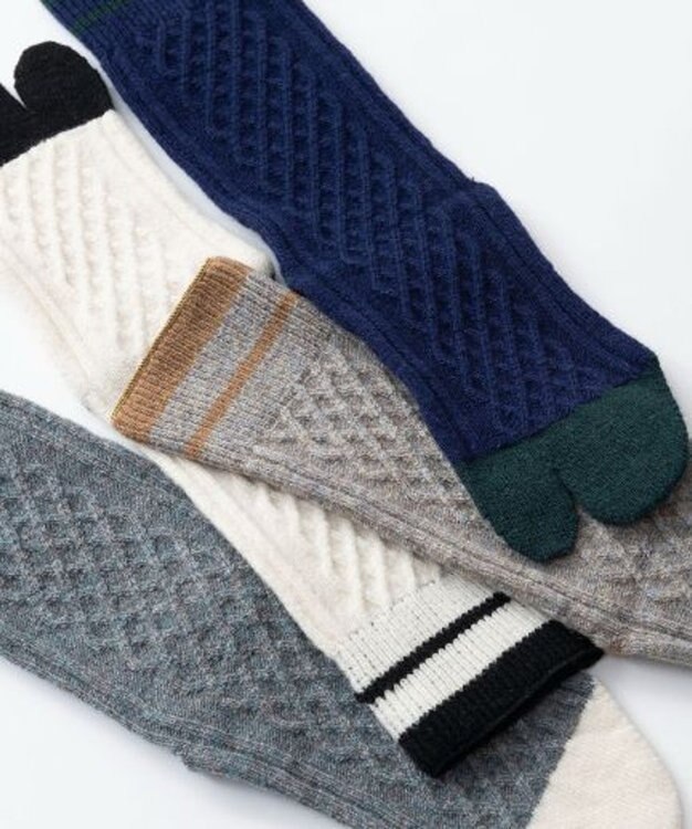 TRICOTE TABI CABLE SOCKS／ 39NAVY