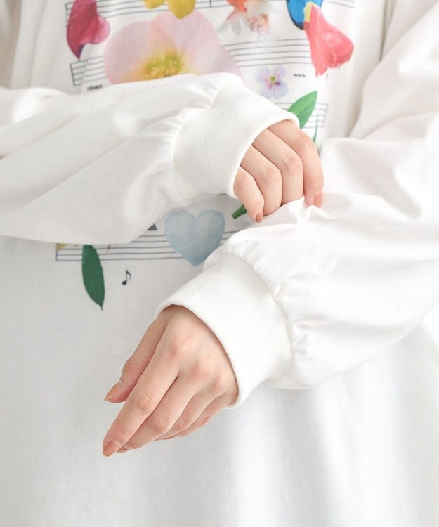 earth music&ecology いいこと奏でるグラフィックＴシャツ White