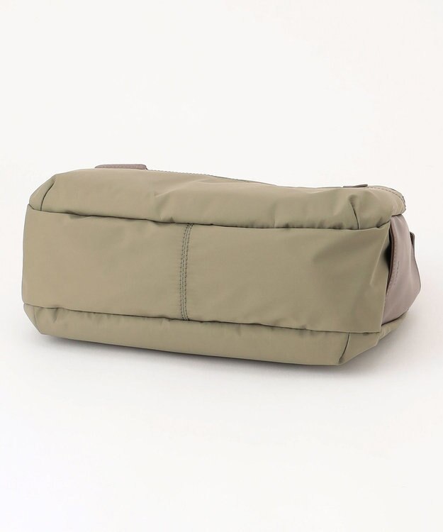 Y'SACCS 【ムック本掲載】【ナイロンタフタ×リサイクルレザー】デイリーショルダー　Sサイズ カーキ