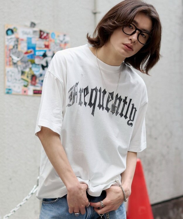 WEGO 【ユニセックス着用ITEM】アンサンブルグラフィックT（SS） ホワイト