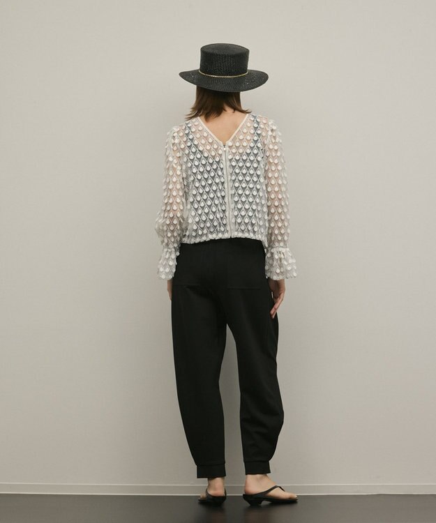 GRACE CONTINENTAL ポンチイージーパンツ ブラック