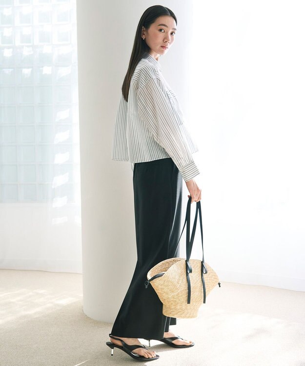 UNFILO L Iラインスカート ブラック