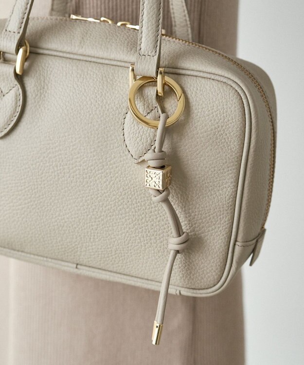 russet ［ノットモチーフ×メタルパーツ］レザーコードバッグチャーム（Z-223） GrayBeige