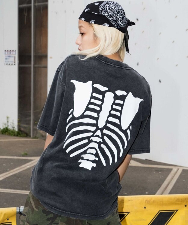 WEGO 【ユニセックス着用ITEM】ブリーチボーングラフィックT（SS） スミクロ