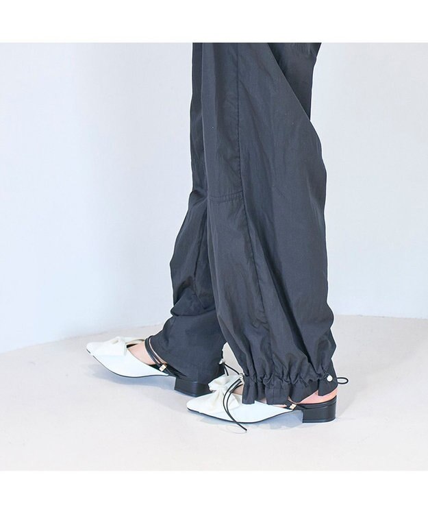 MODE ET JACOMO <noyau>2WAYリボンストラップミュールパンプス ホワイトコンビ