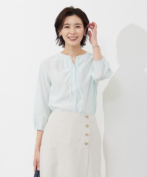J.PRESS LADIES 【洗える】コットンアセVis ストライプ ギャザー ブラウス ライトグリーン系1