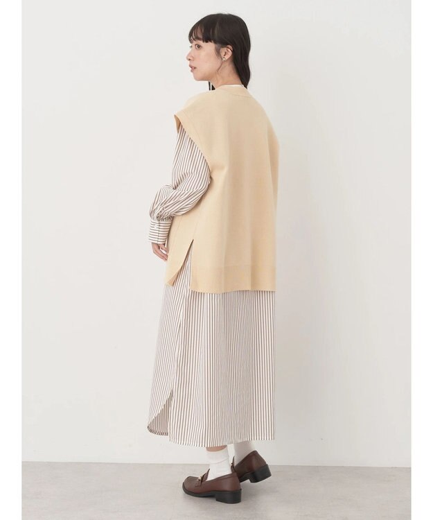 earth music&ecology 金ボタンニットベスト Beige