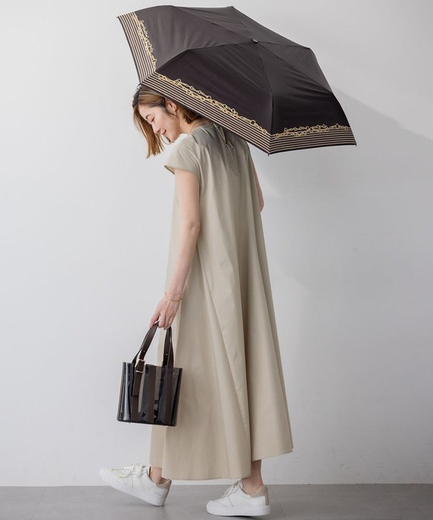 23区 【晴雨兼用/UVカット】ボーダーチェーン柄 折り畳み傘 ブラック系