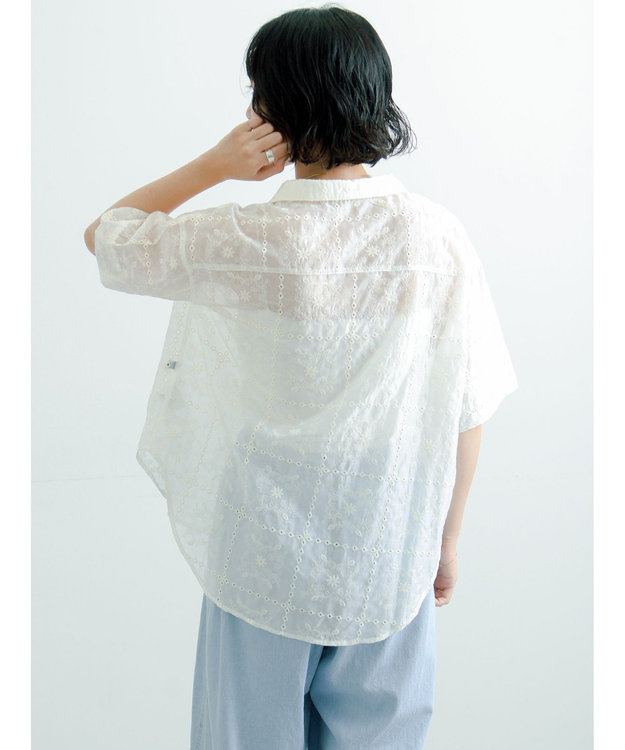 Te chichi カットワーク刺繍5分袖スキッパーシャツ オフホワイト