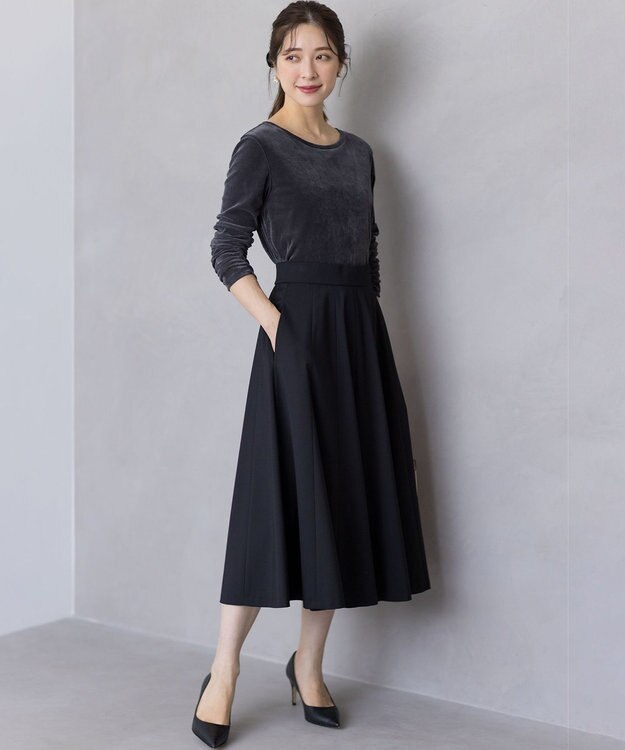 組曲 【ご好評につき追加予約 / 加藤ローサさん着用】ハンサムツイルフレア スカート ブラック系