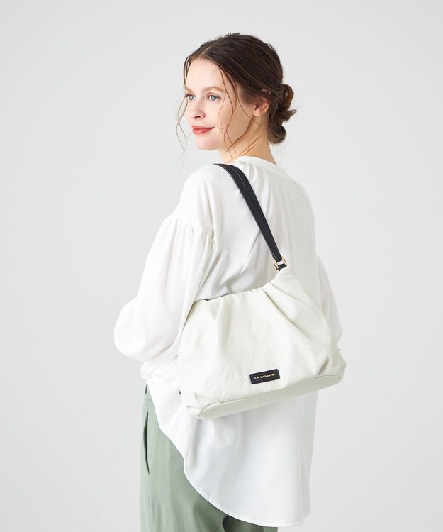 LA BAGAGERIE ナチュラルタックトート ホワイト