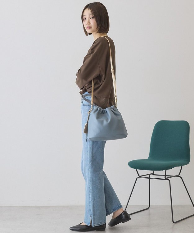 AMERICAN HOLIC Vネック裾異素材ポンチプルオーバー Brown