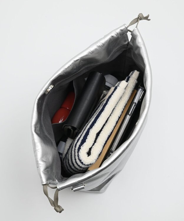 blancle メタリックレザー ドローストリング2wayバッグ SILVER
