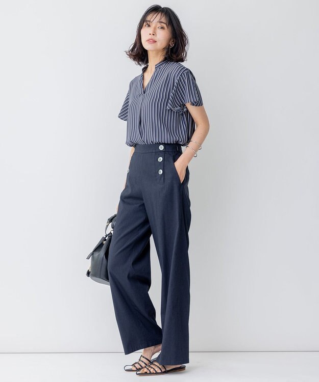 23区 【洗える】ランダムストライププリント キーネック ブラウス ネイビー系ストライプ