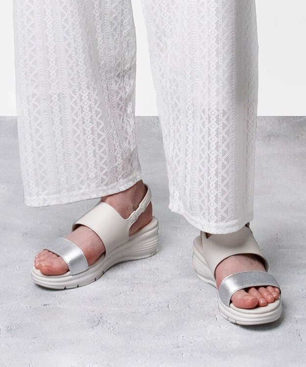 REGAL FOOT COMMUNITY 【アールドット】S12C 厚底ウエッジサンダル サンダル アイボリー